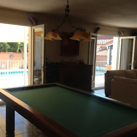 Bord De 8pers Piscine Au Sel Chauffée * Saint-Cyprien (Pyrenees-Orientales)