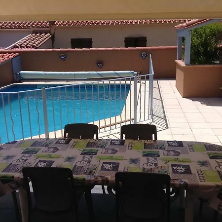 Bord De 8pers Piscine Au Sel Chauffée * Saint-Cyprien (Pyrenees-Orientales)