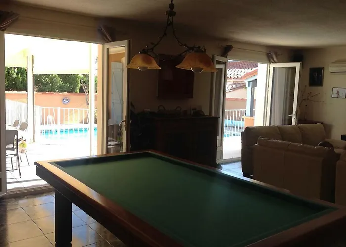Bord De 8pers Piscine Au Sel Chauffee * Saint-Cyprien