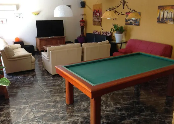 Bord De 8pers Piscine Au Sel Chauffee *