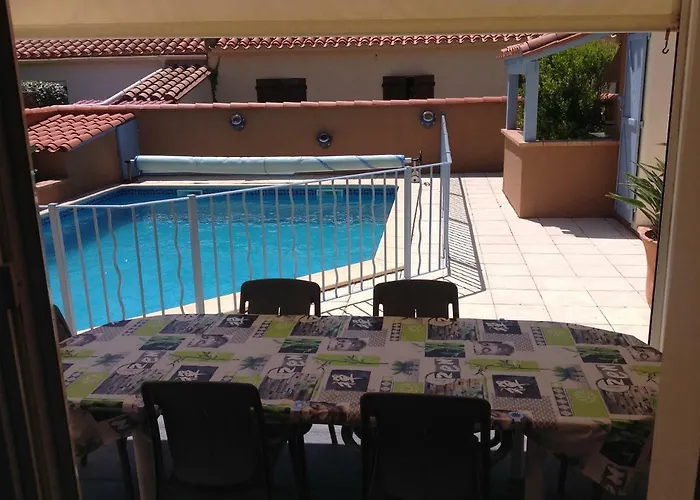 Bord De 8pers Piscine Au Sel Chauffee * Saint-Cyprien